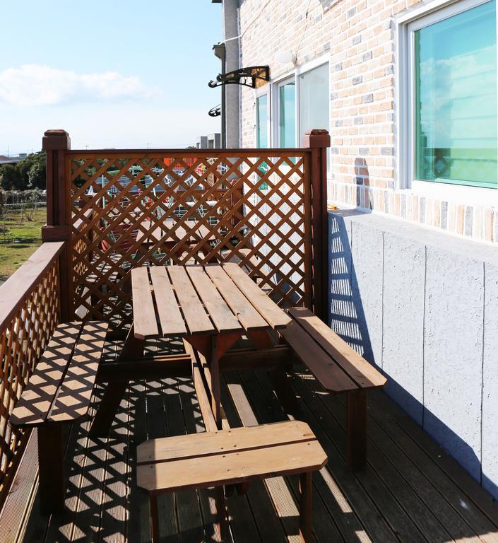 Haevichi Pension Seogwipo Exterior foto